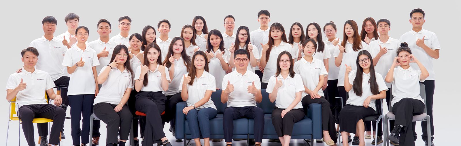 COMMERCIALISATION À L'ÉTRANGER COMMERCIALISATION À L'ÉTRANGER